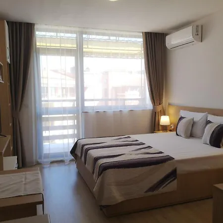 South Apartment Nesebar